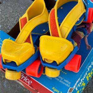 Vintage 1988 Fisher-Price Kids' 1-2-3 Roller Skates